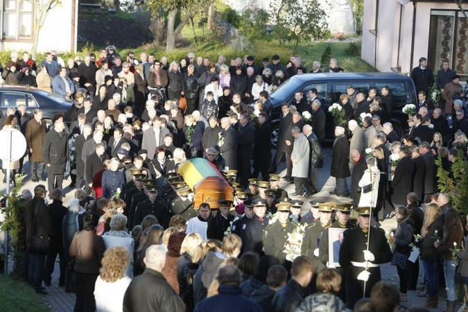 B.Lubys palaidotas pagal senas žemaičių tradicijas 