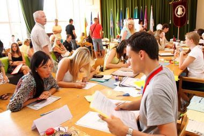 Kauno universitetuose - būsimųjų studentų antplūdis