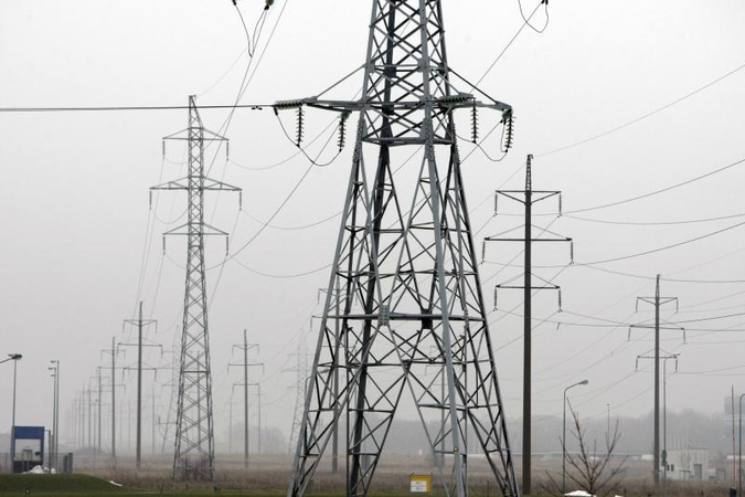Šilutės metalo supirktuvėje – elektros tinklo įranga