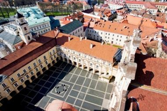 Studentai ir dėstytojai raginami dalyvauti kuriant ateities universitetą