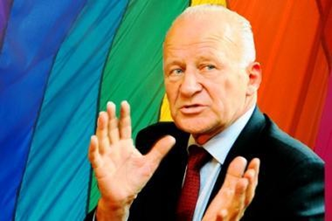 J. Imbrasas dėl gėjų klubo „Men‘s factory“ kreipėsi į policiją