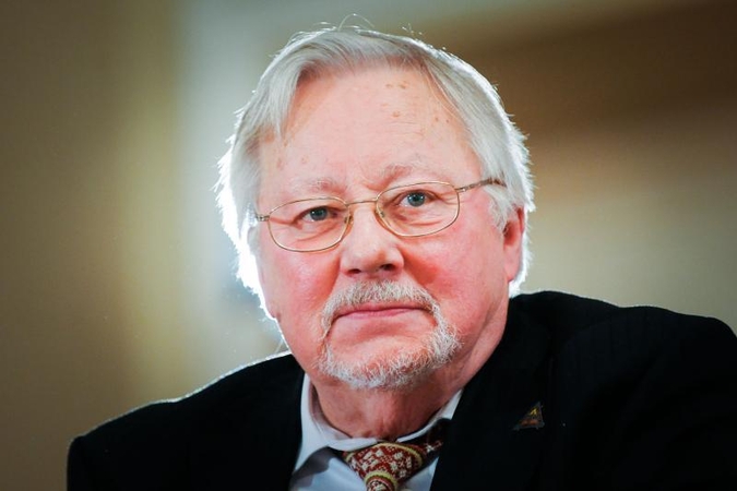 V. Landsbergis ragina susimąstyti apie giluminę tautos gyvenimo prasmę