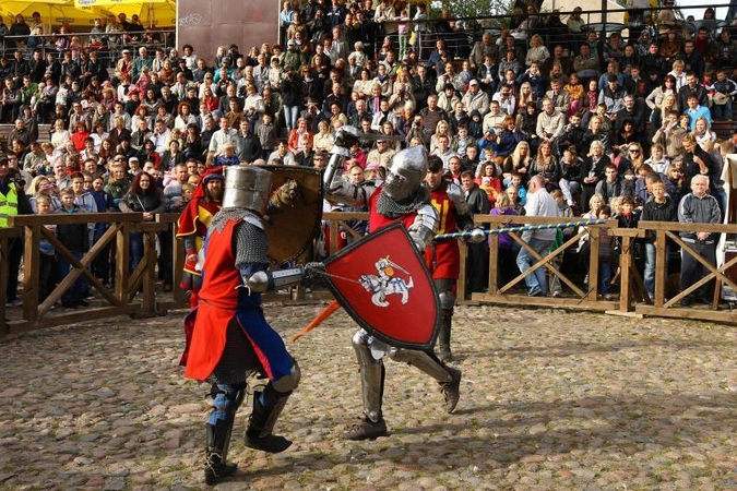 Kultūros renginiams atseikėta per 1,7 mln. Lt, bet Hanzos dienų nebus