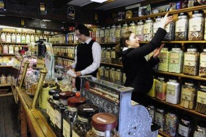 Šeimos įmonėms siūlys atidėti mokesčių mokėjimą 