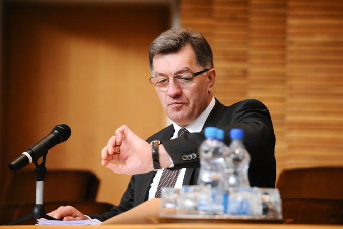Premjeras Lenkijoje aptars elektros ir dujų jungčių klausimus