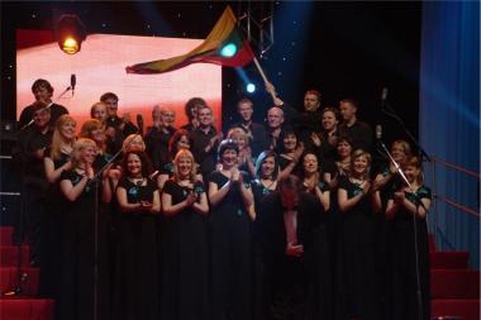 Choras „Cantare“ dainuoja 20 metų