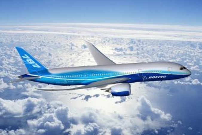 Naujas "Boeing" nutraukė skrydį, salone pasklidus dūmams