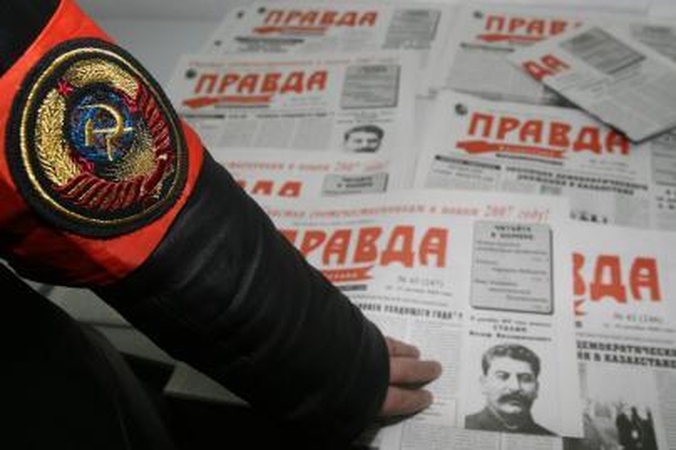 "The Guardian" apžvalgininkas ragina spausti Lietuvą atsisakyti "dvigubo genocido" teorijos