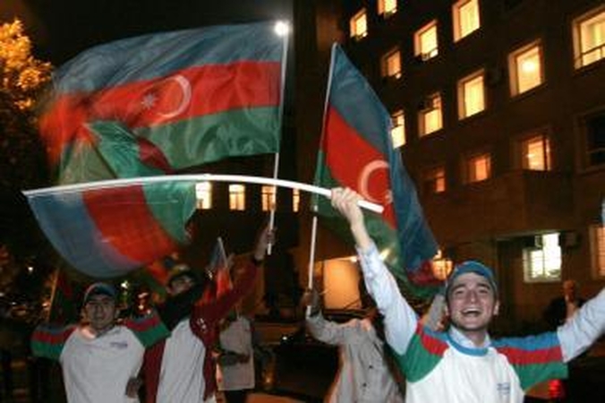 Azerbaidžaną toliau valdys I.Alijevas