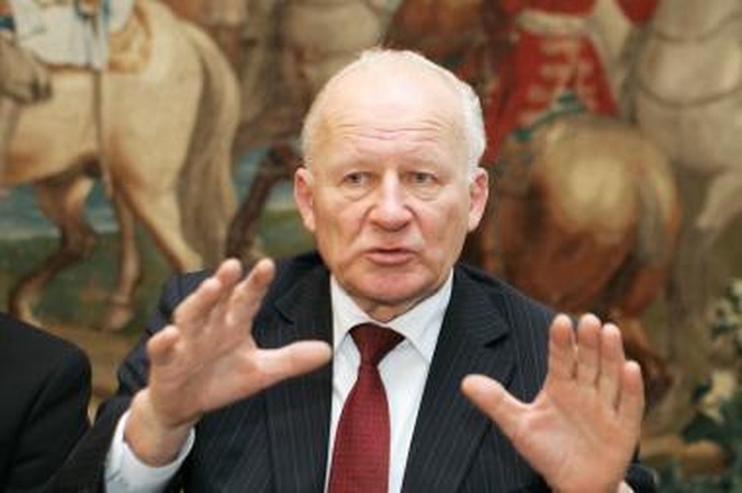 Buvęs sostinės meras ketinimus nuomoti Vilniaus šilumos tinklus skundžia teisėsaugai