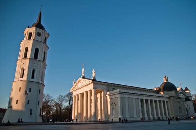 Katedros rūsiuose baigiami tvarkyti ten saugoti žmonių kaulai