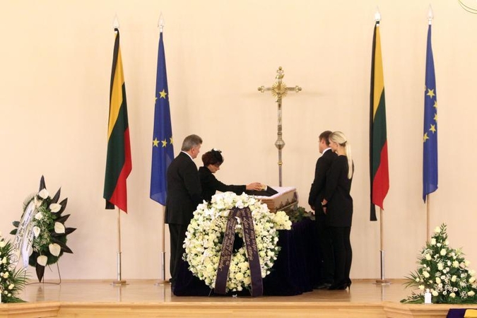 B.Lubio laidotuvės įvyks trečiadienį (patikslintas)