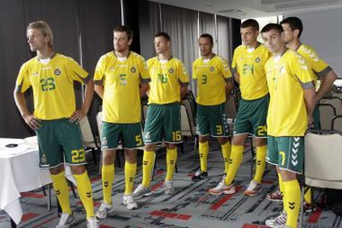 Futbolo rinktinei – speciali apranga