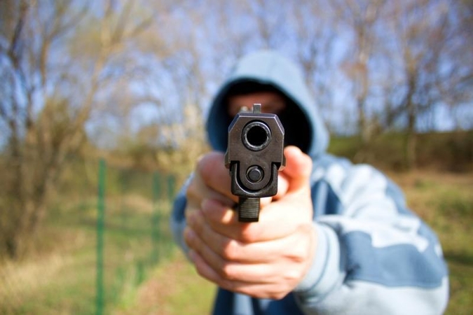Paryžiuje rastos trys į galvą nušautos kurdės