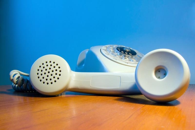 Psichologinė pagalba telefonu: paskambinkite, kai išsiblaivysite