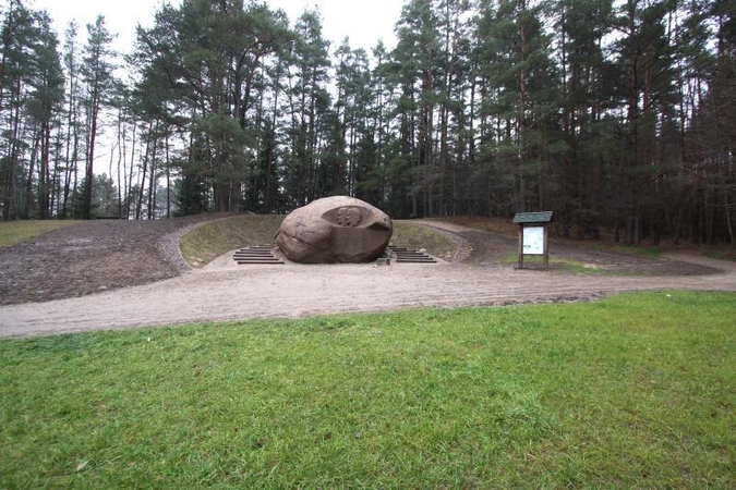 „Anykščių šilelis“ skambės keliomis užsienio kalbomis