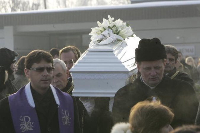 Kauno apygardos teismo pirmininko įsūnis išlydėtas Anapilin