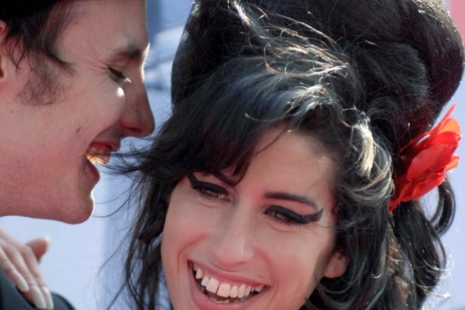 A. Winehouse mylimasis: aš ją pripratinau prie stiprių narkotikų