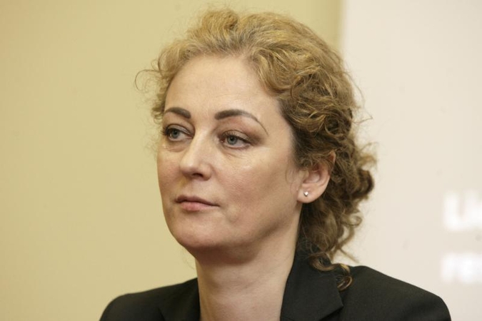 D. Kuklierienė areštinėje matė žiurkes ir numetė 7 kilogramus
