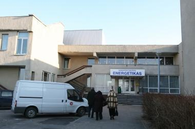 Galvos traumą patyręs vyras klaidžiojo po Šventąją