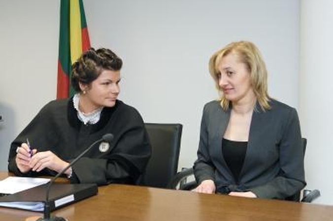 Teismas: J.Butkevičienė atleista neteisėtai, bet grįžti negali