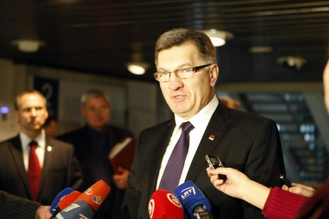 A.Butkevičius: pavardžių rašybos tvarka tinkama, nereikia nieko keisti