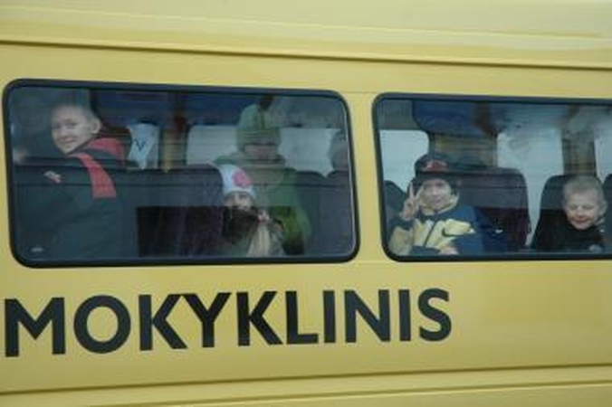 Įspėjo nenaudoti vaikų rinkimų kampanijoje