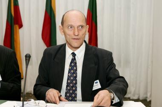 Europos Sąjungos Teisingumo Teisme Lietuvai atstovauti siūlomas E.Jarašiūnas