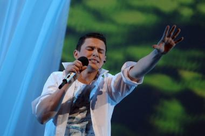 Donatas Montvydas uždainuos su žurnaliste 