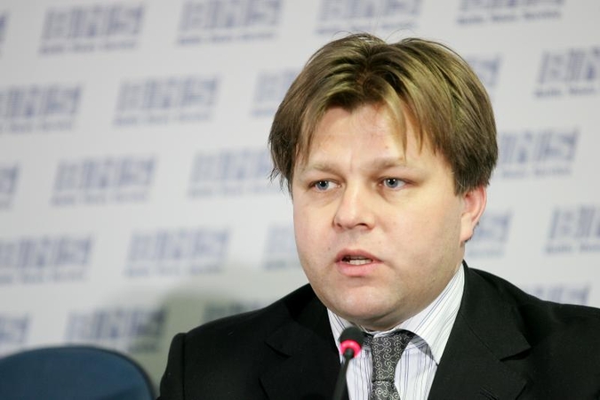 Grupė Seimo narių dėl tautinių mažumų švietimo nuostatų siūlo kreiptis į KT
