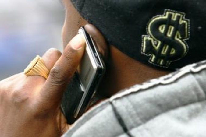 Telefonais „įdarytas“ grotuvas Lukiškėse kalinčio brolio nepasiekė 