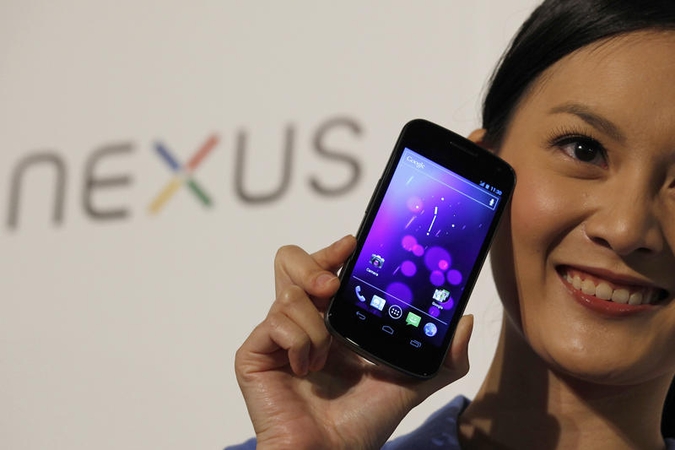 „Galaxy Nexus“ išmaniuosiuose telefonuose aptiktas defektas