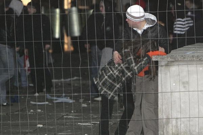 Lenkijos policija skelbia bausianti Lietuvoje muštynes kėlusius futbolo chuliganus