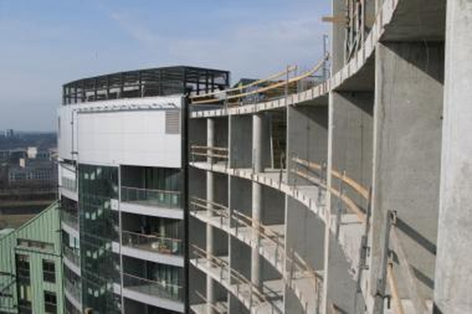 NT griūtis: „Vyrokas“ prašo restruktūrizavimo, „Constructus“ gresia bankrotas