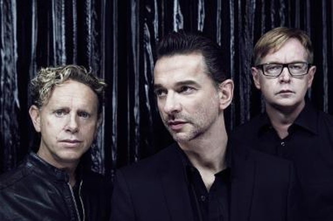 Atnaujinamas bilietų į neįvykusį „Depeche Mode“ koncertą grąžinimas