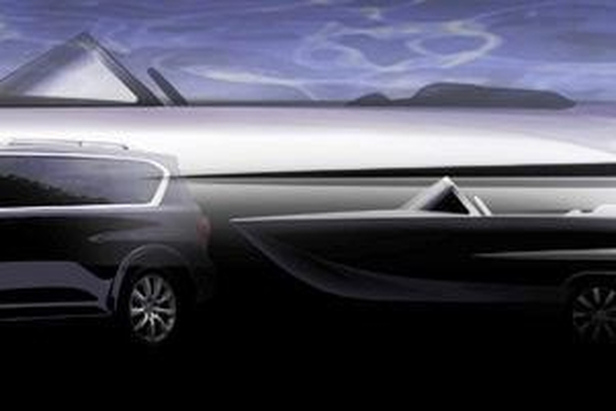 „Infiniti“ pristato prabangią valtį