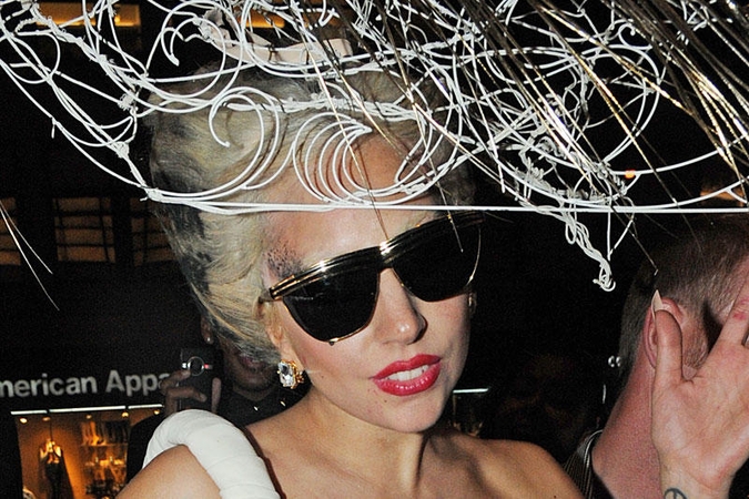 Lady Gagos asistentė: buvau dainininkės vergė