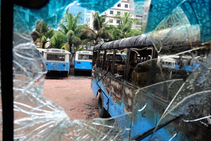 Bangladeše policijai susirėmus su islamistais žuvo 22 žmonės