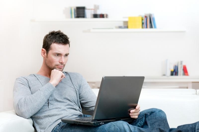 Daugėja tyrimų dėl internetinių komentatorių kurstomos neapykantos