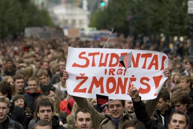 Studentai tikisi gauti 1500 litų atlyginimą