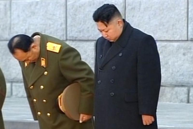 Šiaurės Korėja žada paleisti raketą, kad pagerbtų velionį Kim Jong Ilą