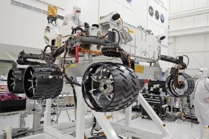 Naująjį marsaeigį Raudonojoje planetoje nuleis raketinis „dangaus kranas“