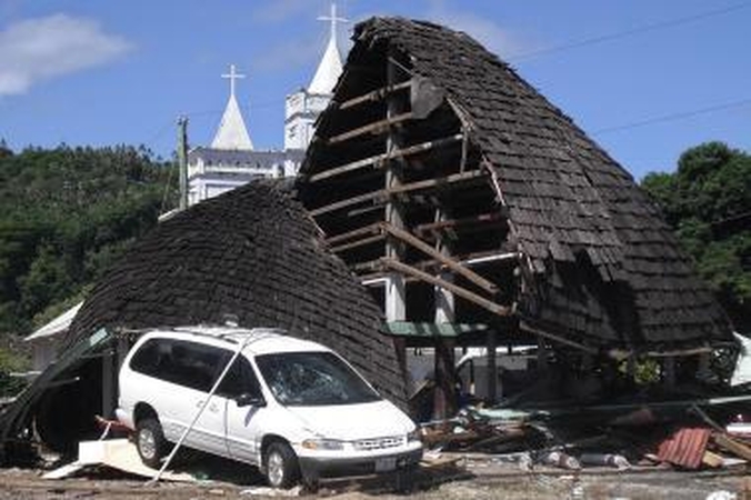 Po cunamio Ramiajame vandenyne - apie 100 žuvusių
