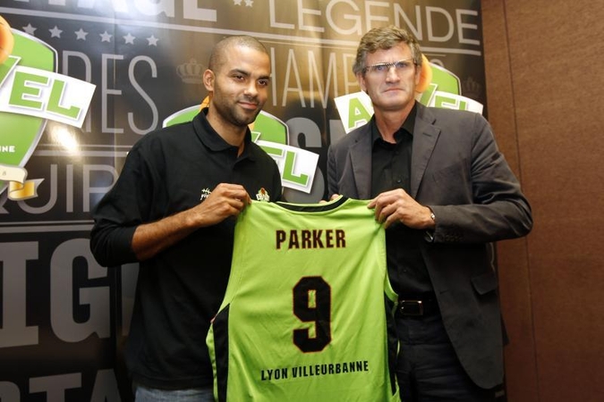 T.Parkeris džiaugiasi grįžimu žaisti į tėvynę