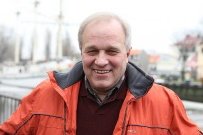 Seimo narys parašė knygą su ženklu „S“?