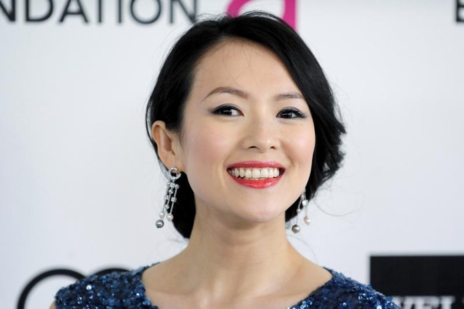 Zhang Ziyi kreipėsi į teismą dėl ją prostitute išvadinusių laikraščių