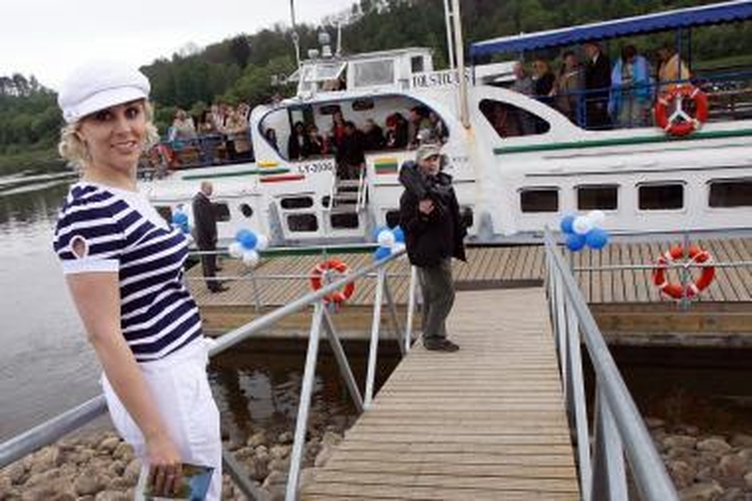 Kulautuvoje atidaryta kilnojama prieplauka