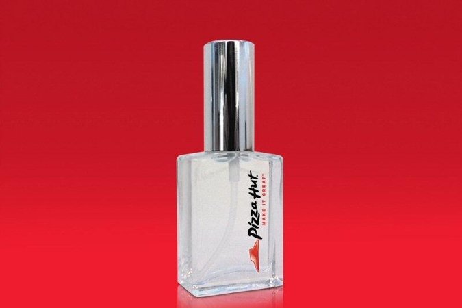 Kvepėk kaip... pica! Išleisti kvepalai „Eau de Pizza Hut“