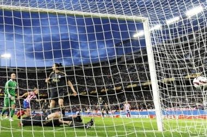Britai tikisi sėkmės savo stadionuose
