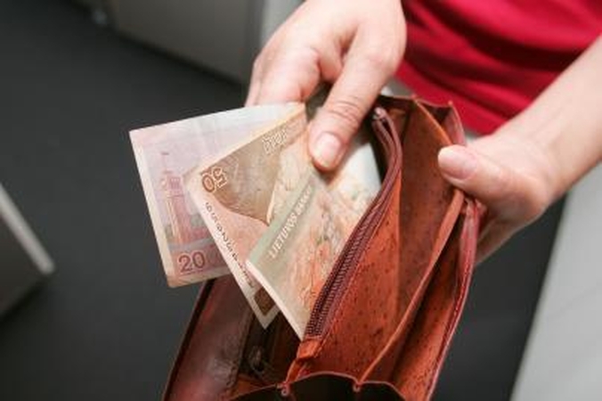 Profsąjungos ragina didinti minimalią algą